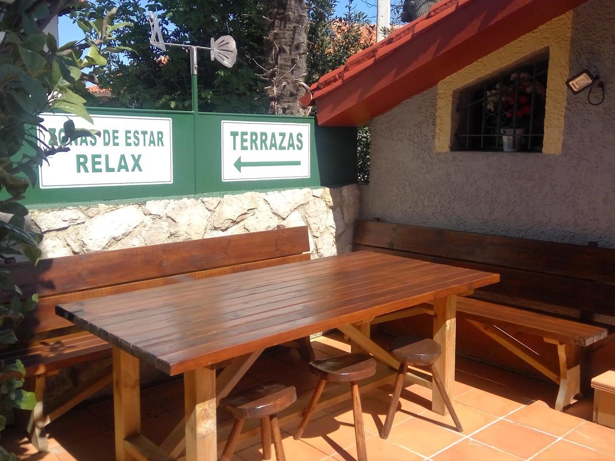 Hotel Las Palmeras Celorio  Esterno foto